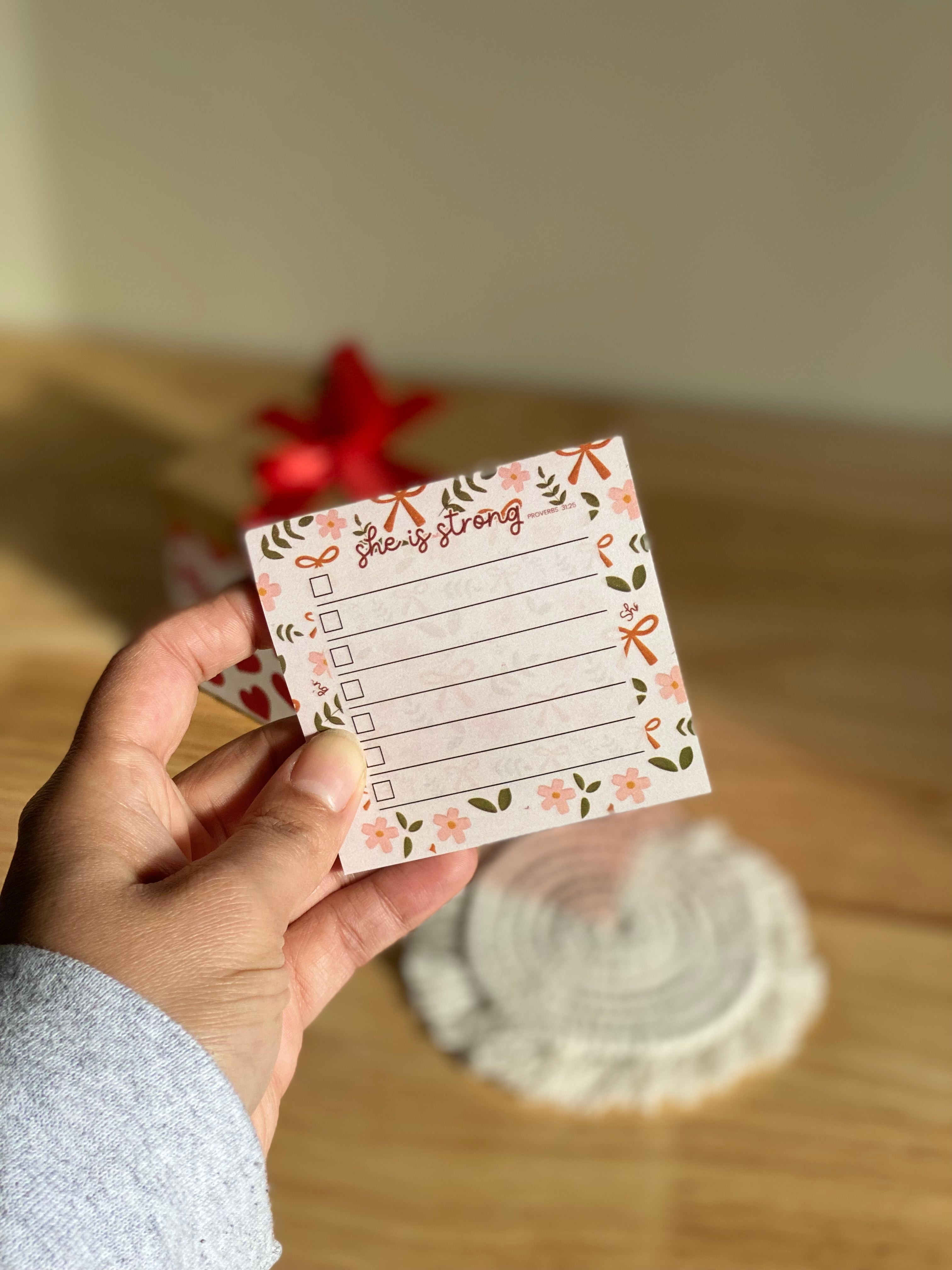 EXCLUSIVE She is strong sticky notepad